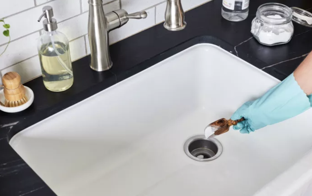 baking soda and white vinegar